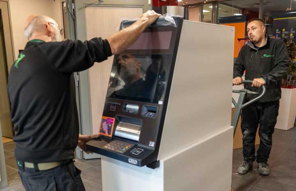 Manutention par fenêtre