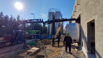 Manutention de cuves industrielles dans les Vosges